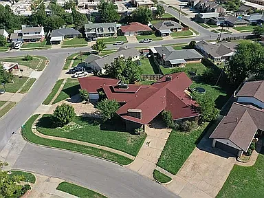 7700 S Country Club Dr