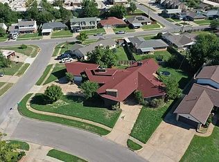 7700 S Country Club Dr, Oklahoma City, OK 73159