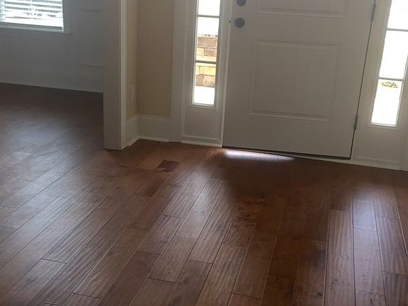 3rd image of 3082 Brevard Dr
