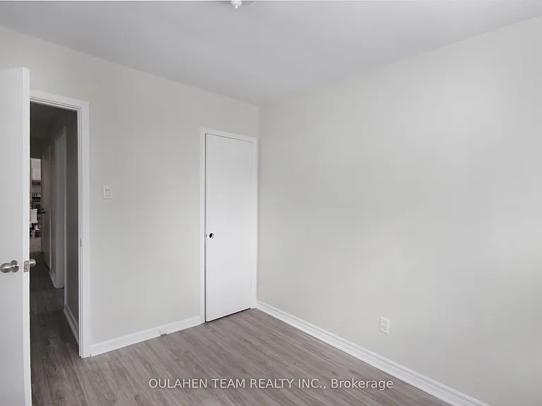 53 Glendora Ave — Photo 18