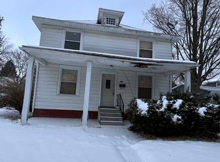 424 W Frank St, Caro, MI 48723