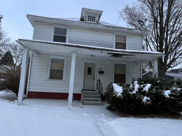 424 W Frank St, Caro, MI 48723