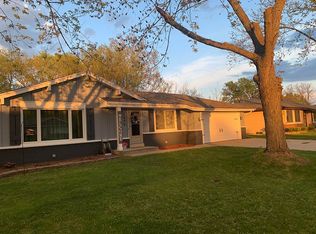 7640 S Quincy Ave, Oak Creek, WI 53154