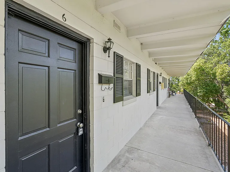 791 Lake Ave #6 — Photo 15