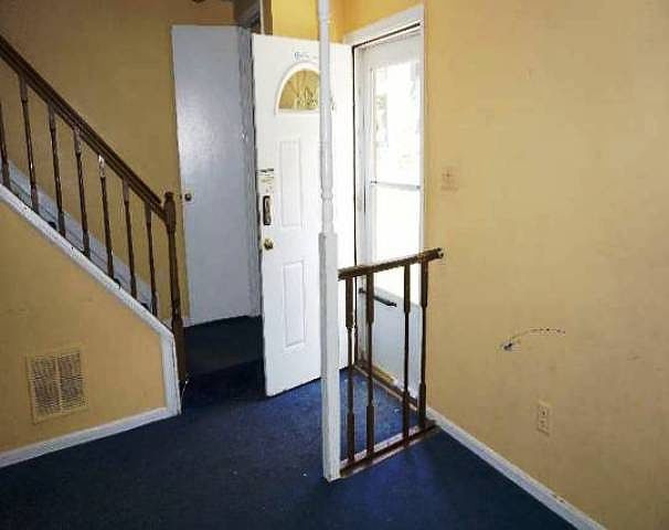 1st image of 9858 Hagel Cir