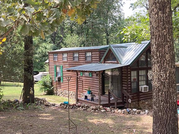 2nd image of 8766 Nine Mile Ridge Rd