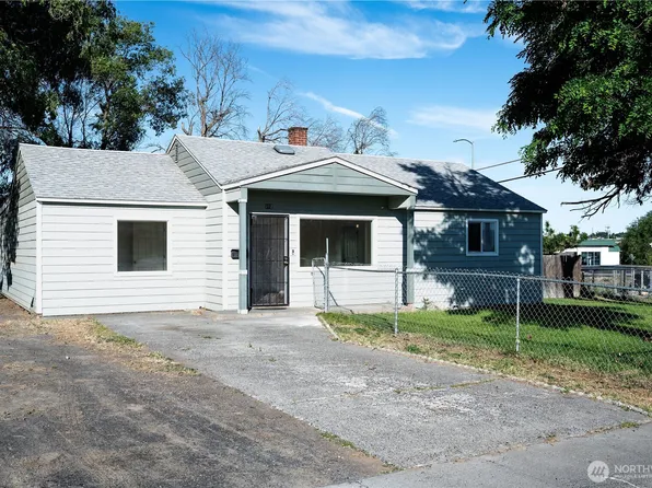 112 W Loop Drive, Moses Lake, WA 98837