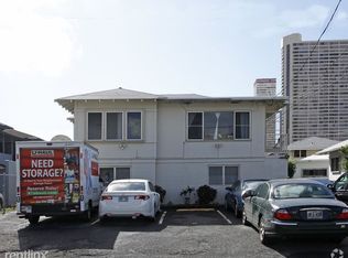 707 Hausten St APT B, Honolulu, HI 96826