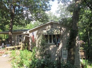 88 Bruce Wike Ln, Brasstown, NC 28902