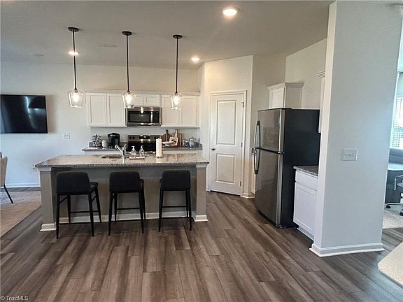5th image of 399 Shiloh Way #I1vxco