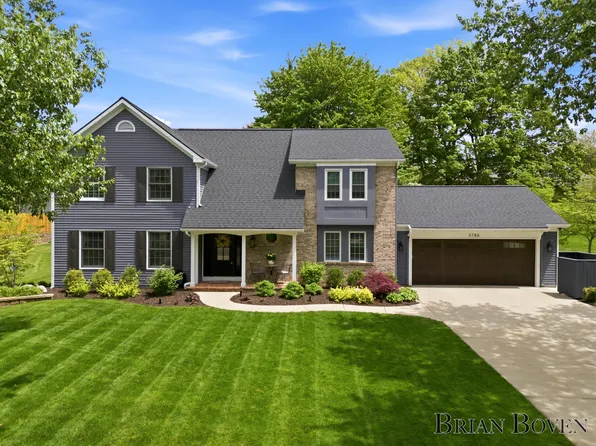 3786 Fleetwood Dr, Portage, MI 49024