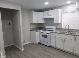 2806 10th St #2806, Riverside, CA 92507