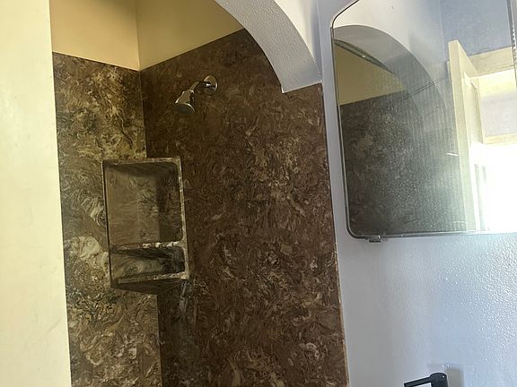 5th image of 351 W 10th Ave #5