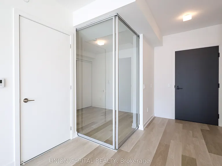 28 Eastern Ave #520 — Photo 8