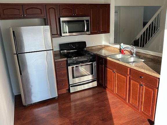 4th image of 22451 Latonia Ln