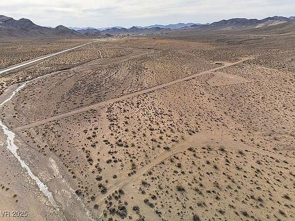 3rd image of 62301 E Us Highway 95 N