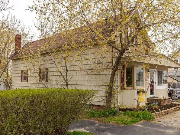 44 6th St, Auburn, ME 04210