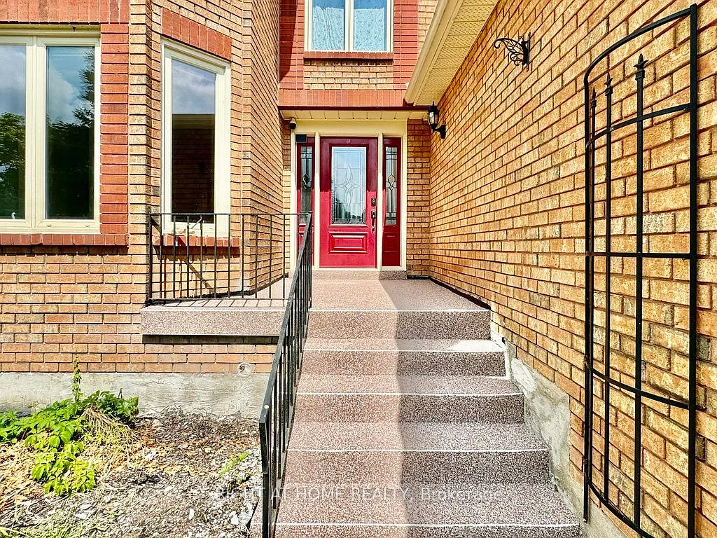 5 bed, $3,500 — Photo 2
