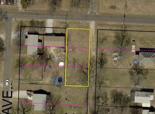 2326 W Lynn St, Springfield, MO 65802