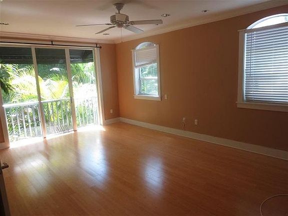 5th image of 3210 Gifford Ln #3210