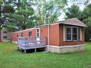 222 Irving St, Redgranite, WI 54970