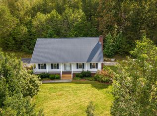 300 Carrington Green Rd, Salt Lick, KY