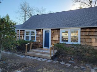 530 Cypress St, North Babylon, NY 11703
