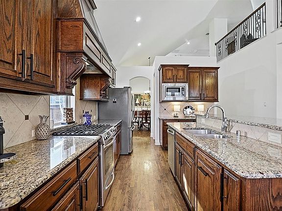4th image of 6367 Stallion Ranch Rd