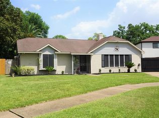 311 Drumcliffe Ct, Houston, TX 77015