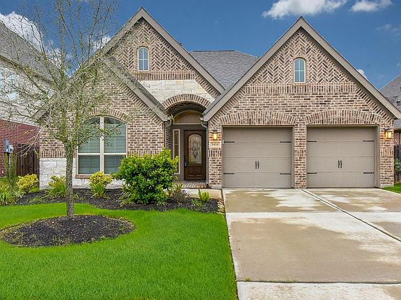 2nd image of 3416 Sterling Garden Ln