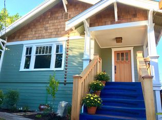 720 N 103rd St, Seattle, WA 98133