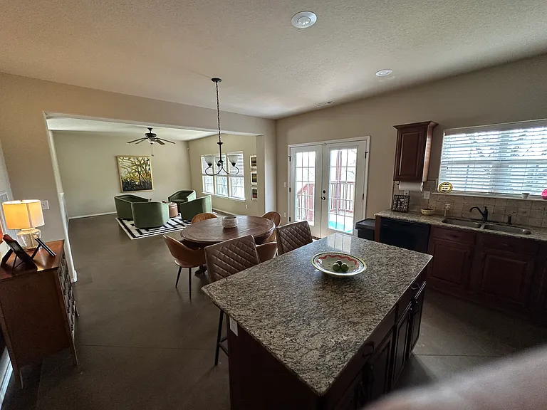 3712 Glenwood Springs St — Photo 40