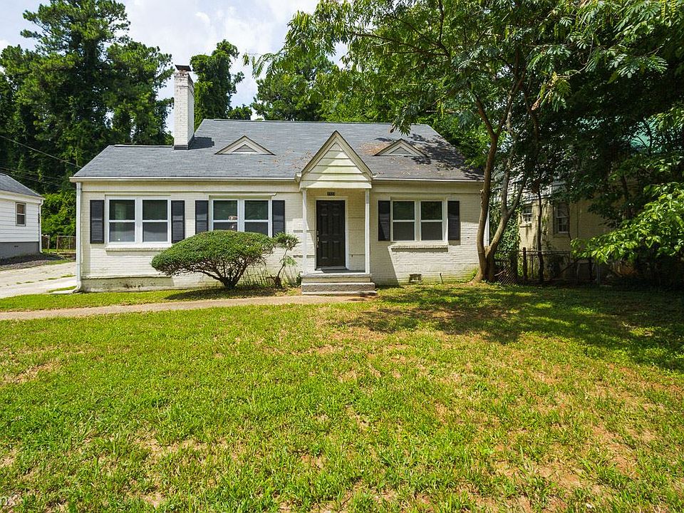 2nd image of 2123 Delowe Dr