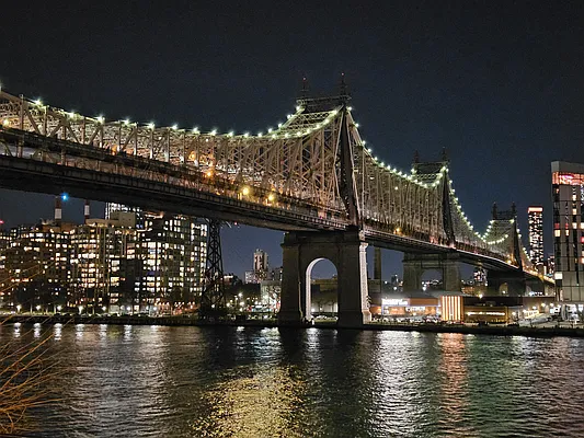 Rented by Bond New York | media 1