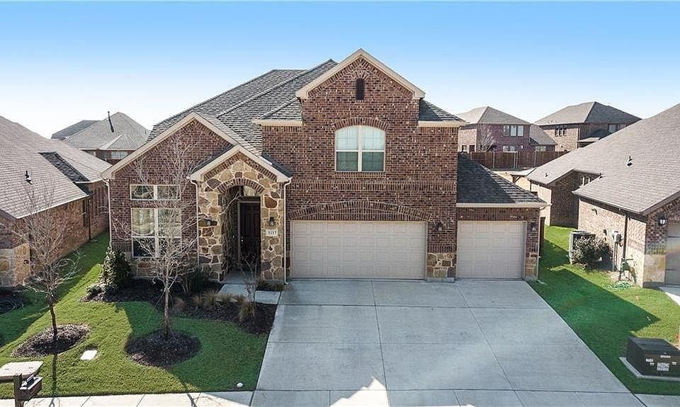1st image of 1117 Uplands Dr