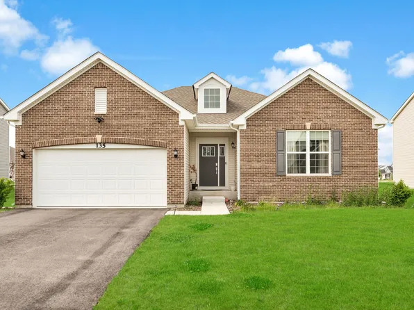 135 S Devoe Dr, Oswego, IL 60543