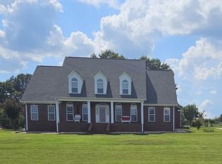 295 Point Rd, Muscle Shoals, AL 35661