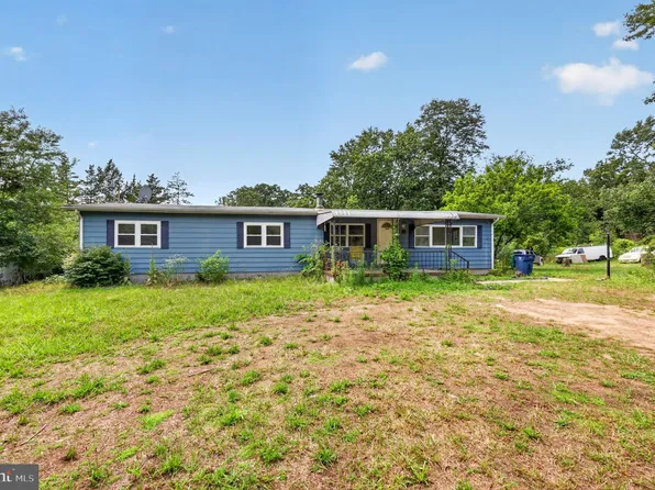 159 Walnut Ln, Buena, NJ 08310