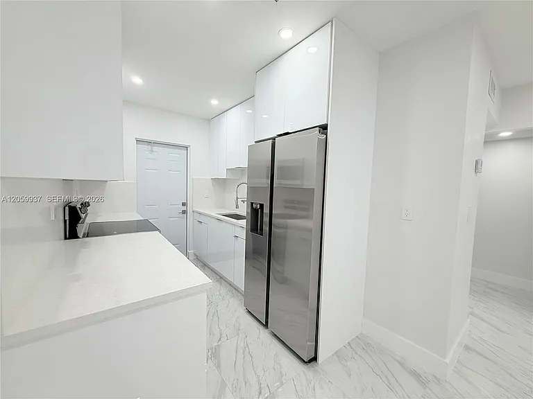 3390 NW 50th St #3390 — Photo 9