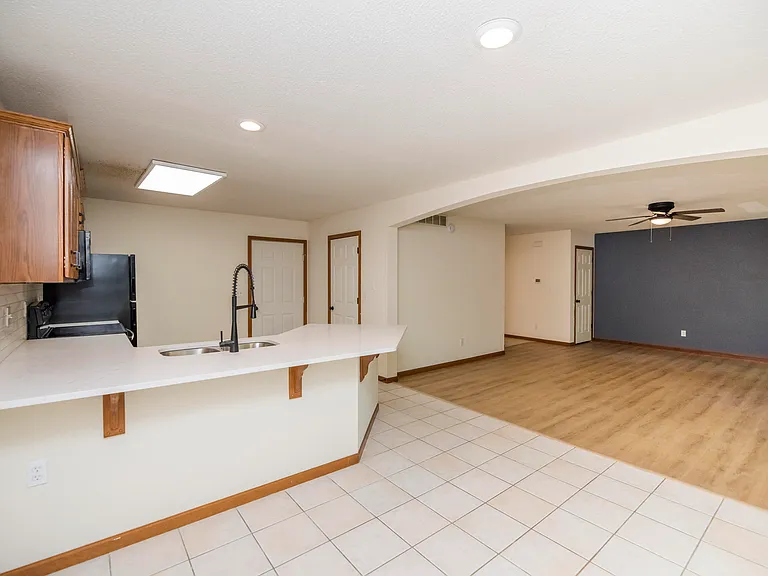 3600 Berkshire Ct — Photo 8