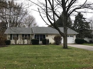 883 E Honeywell Ave, Hoopeston, IL 60942