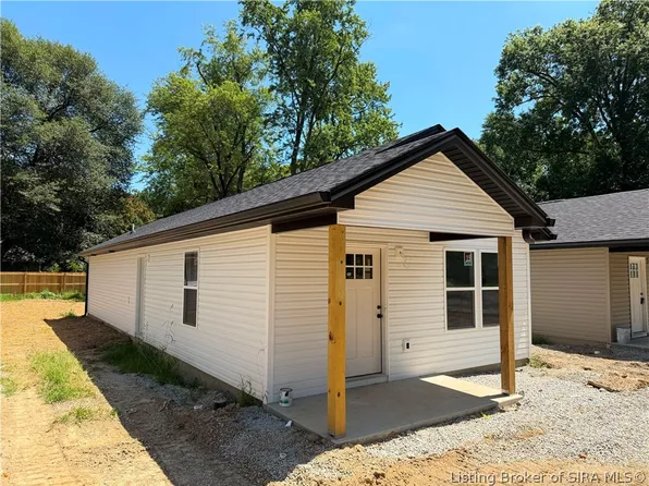 300B Williams Street, Jeffersonville, IN 47130