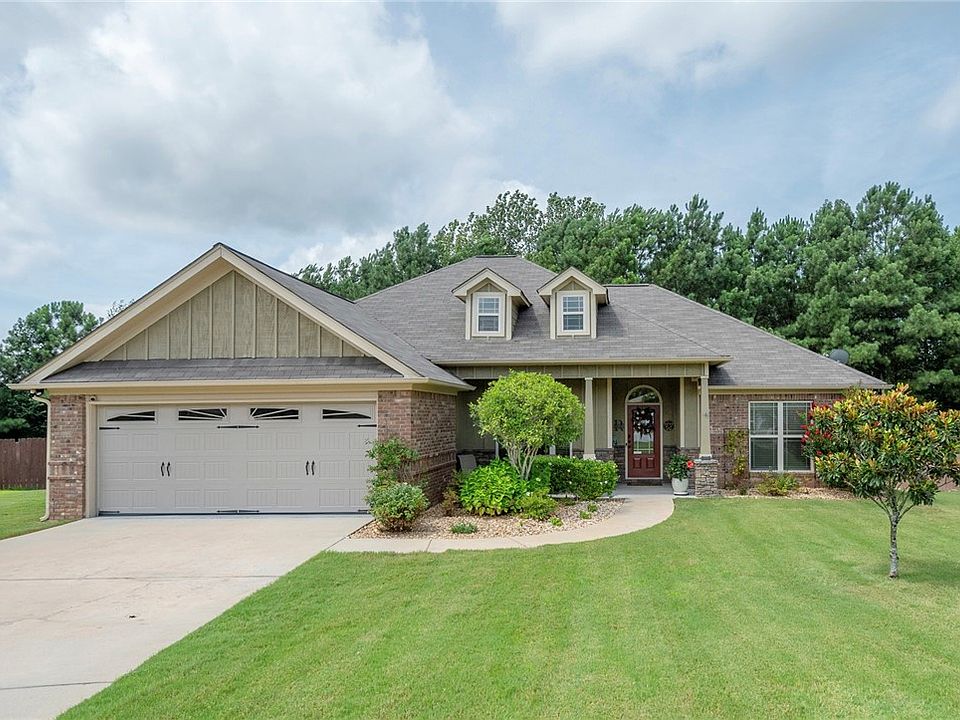 1st image of 475 Lee Road 2138
