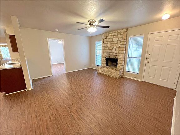5th image of 1729 Horseshoe Cir