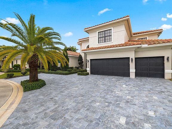 5th image of 9850 Bay Leaf Court