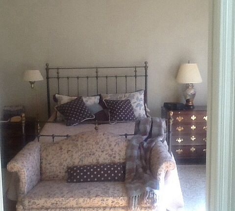 Large master w wood floors