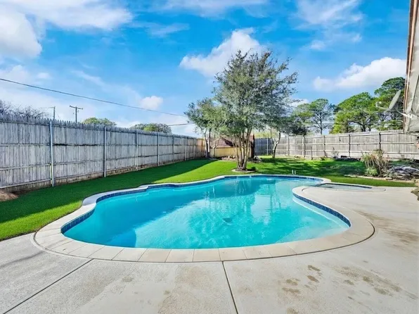 3919 San Miguel Ct, Arlington, TX 76016