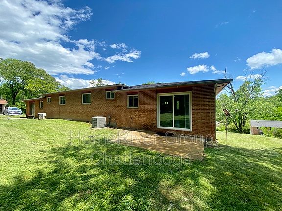 3rd image of 4611 Plaza Hills Ln #B