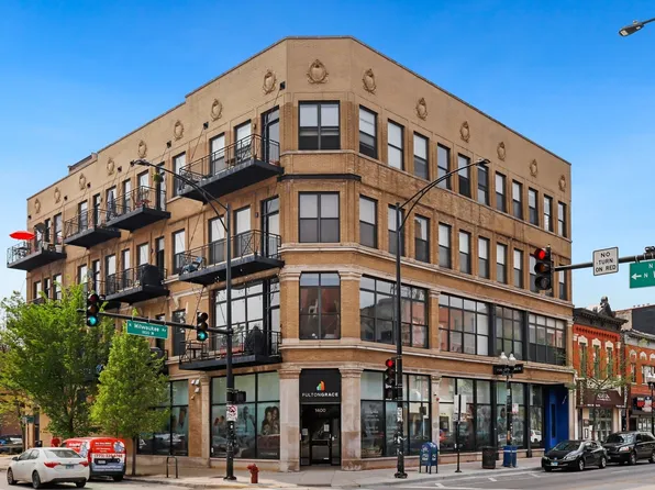 1400 N Milwaukee Ave APT 401, Chicago, IL 60622