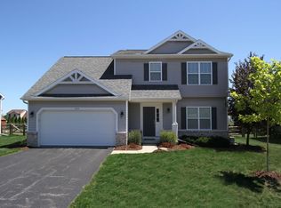 424 Nora Dr, Perrysburg, OH